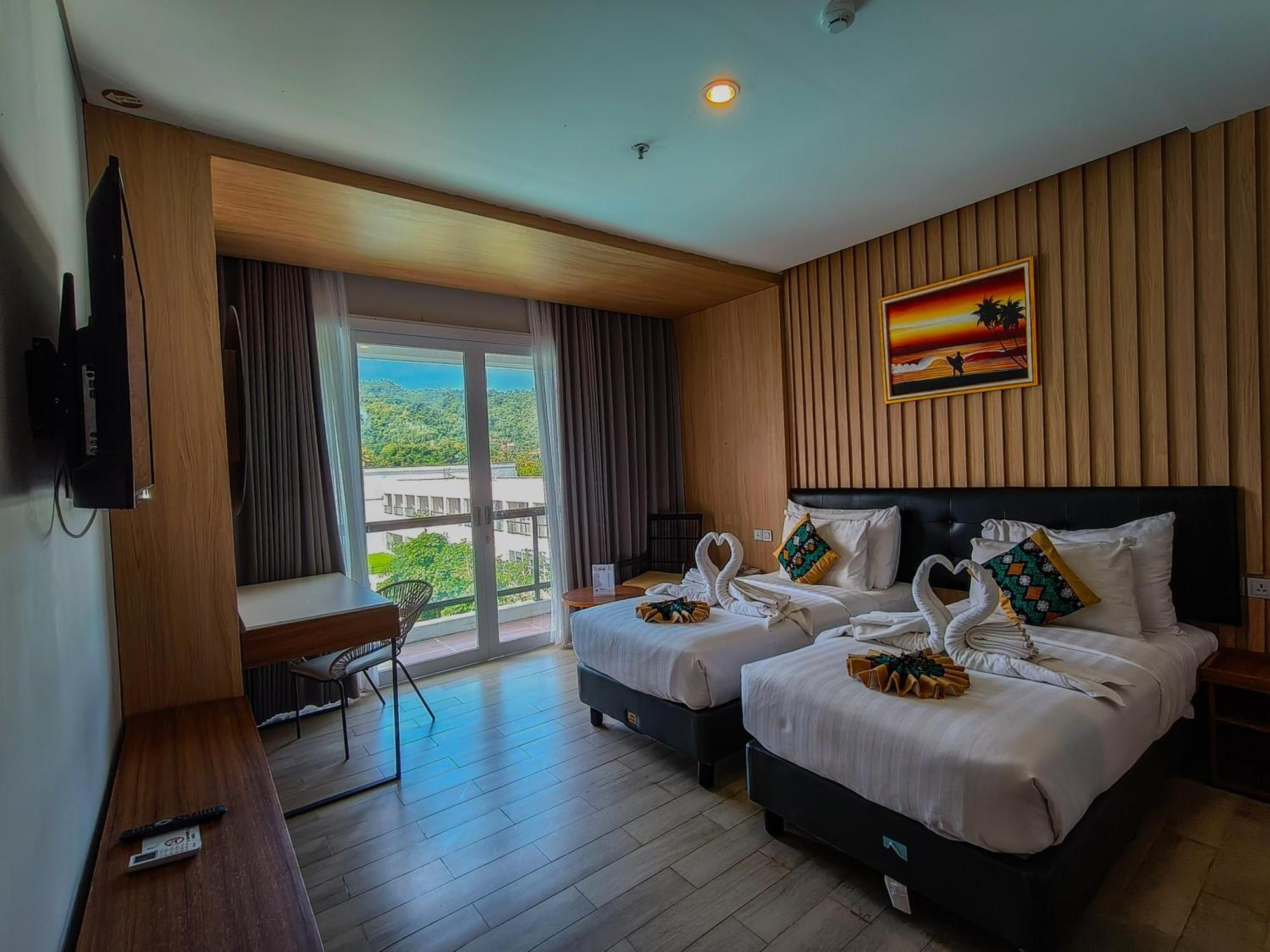 Raja Hotel Kuta Mandalika Resort & Convention Exterior foto